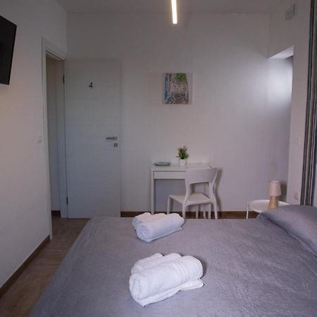 Largo Sicilia B&B Avola Eksteriør billede