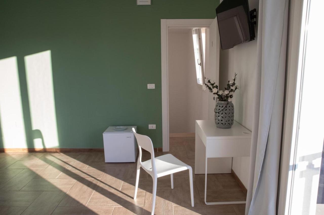 Largo Sicilia B&B Avola Eksteriør billede