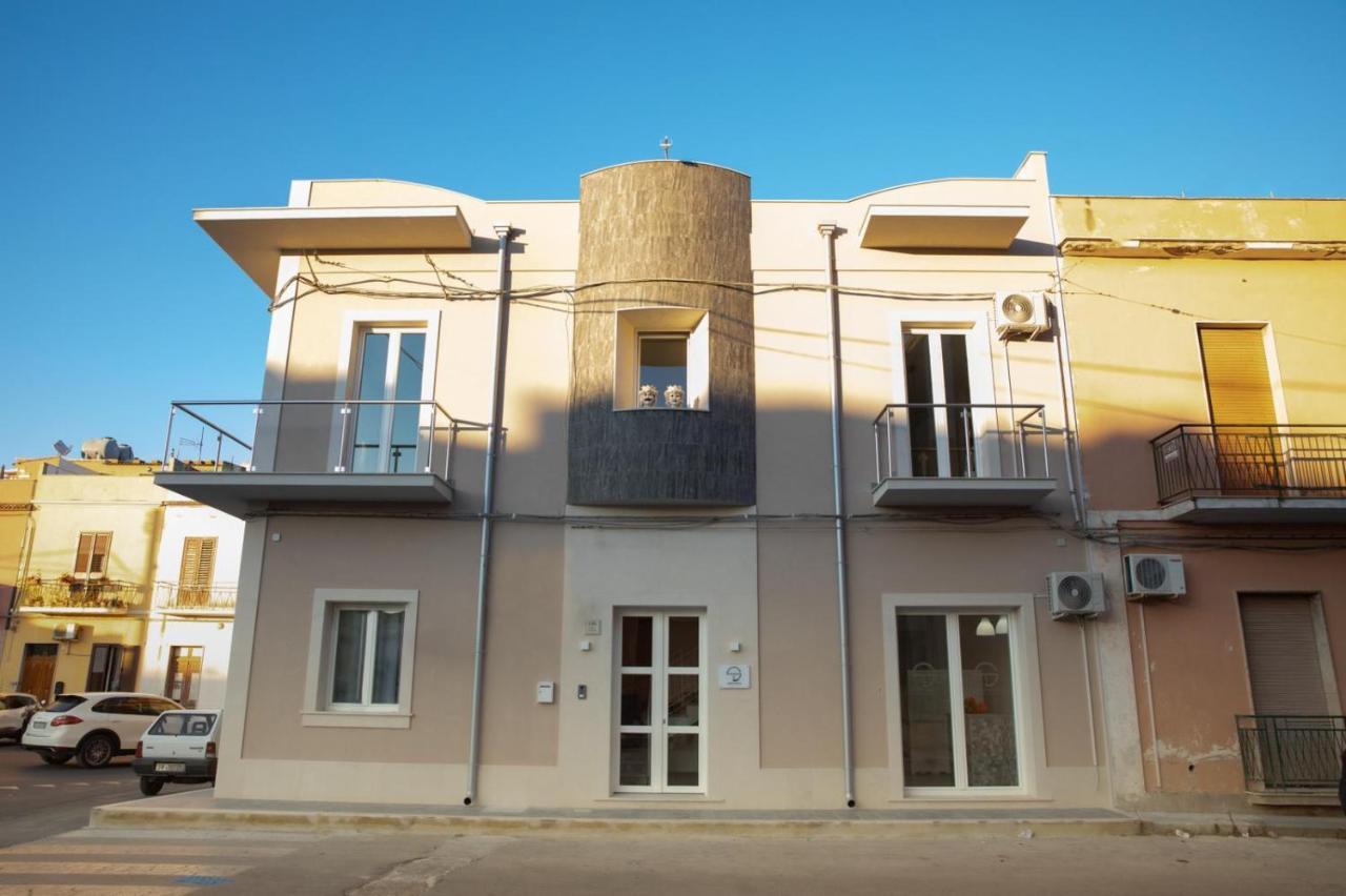 Largo Sicilia B&B Avola Eksteriør billede