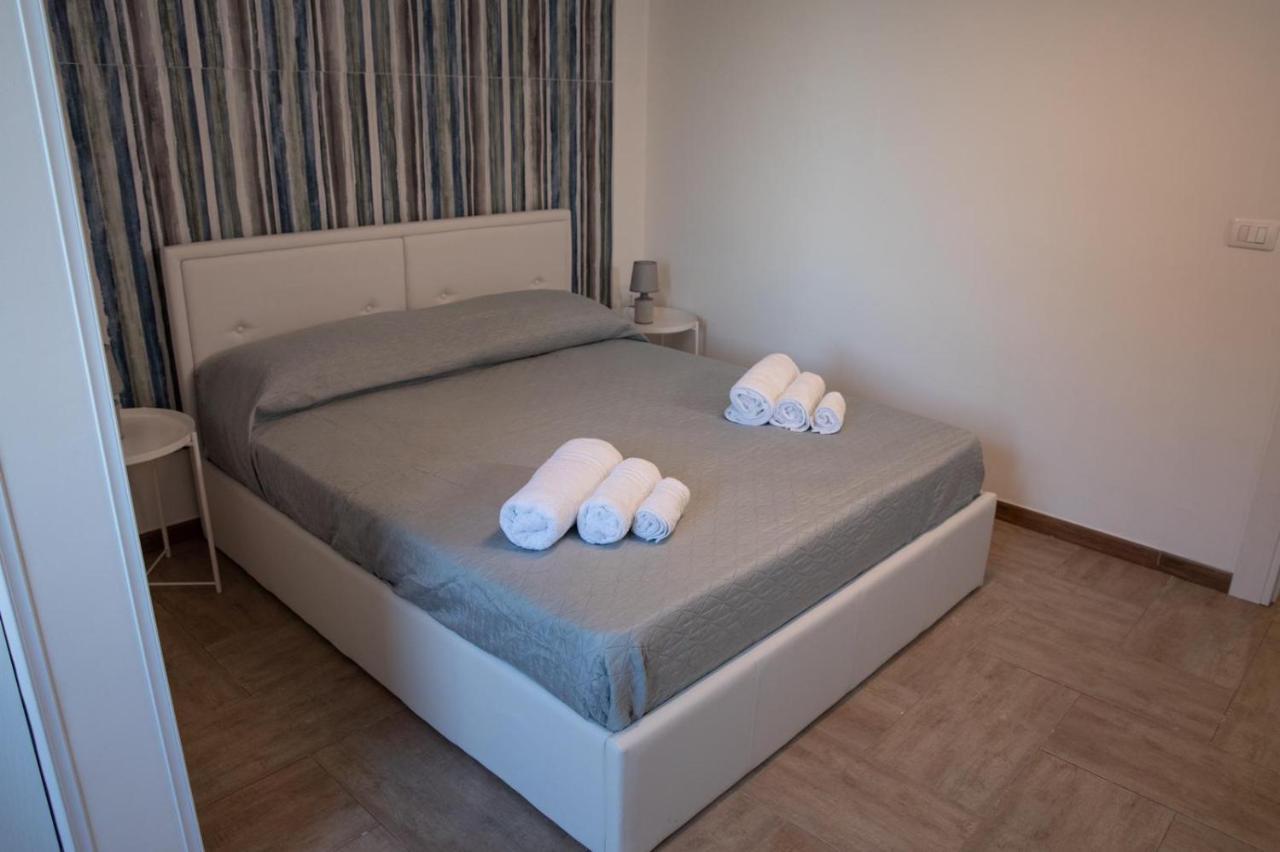Largo Sicilia B&B Avola Eksteriør billede